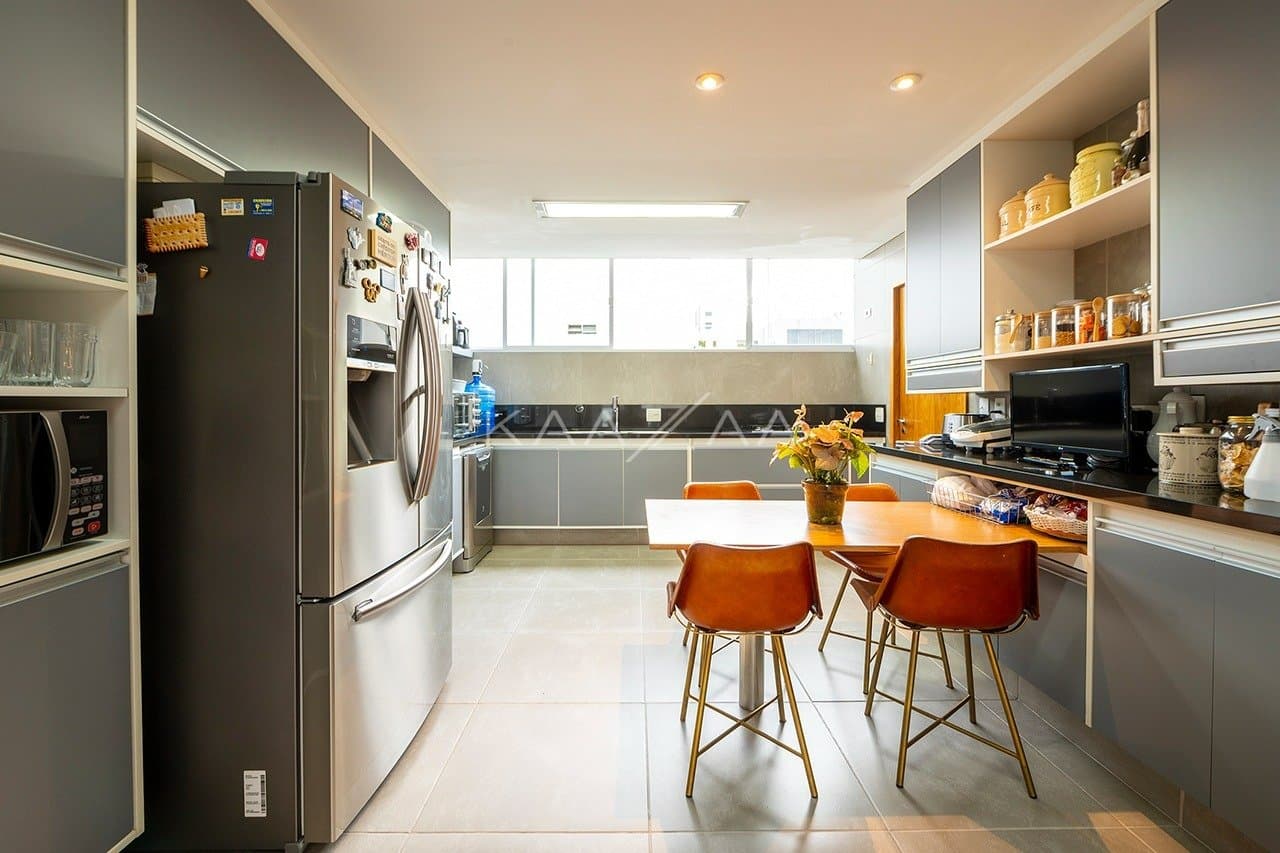 Apartamento com reforma moderna, pra você fazer tudo à pé no Jardim Paulista. - Foto 18