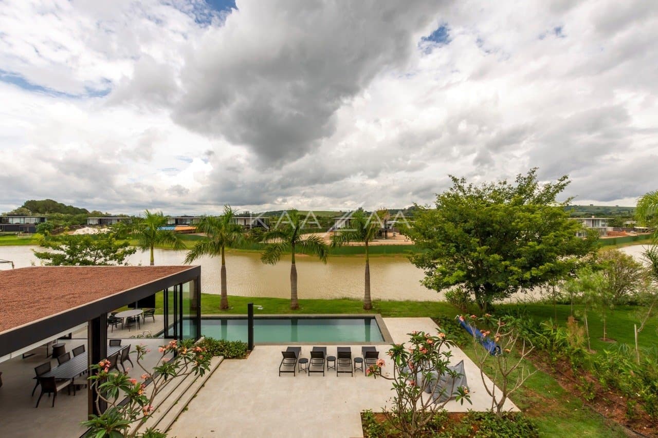 Puro charme e elegância. Casa espetacular em frente ao lago na Fazenda Boa Vista. - Foto 33