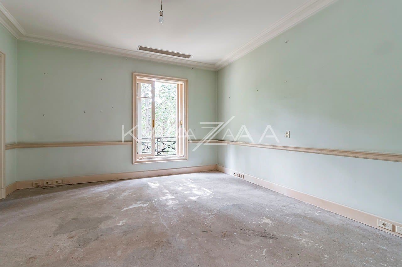 Casa exuberante com jardim e vista verde infinita. Em rua sossegada no Real Parque. - Foto 28