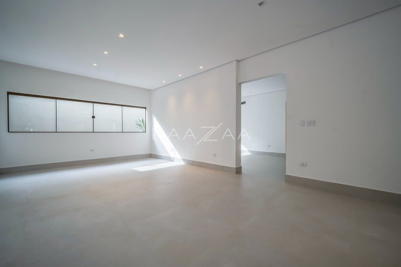 Venha conhecer essa casa e transforme-a no seu refúgio de tranquilidade no Jardim Guedala. - Foto 12