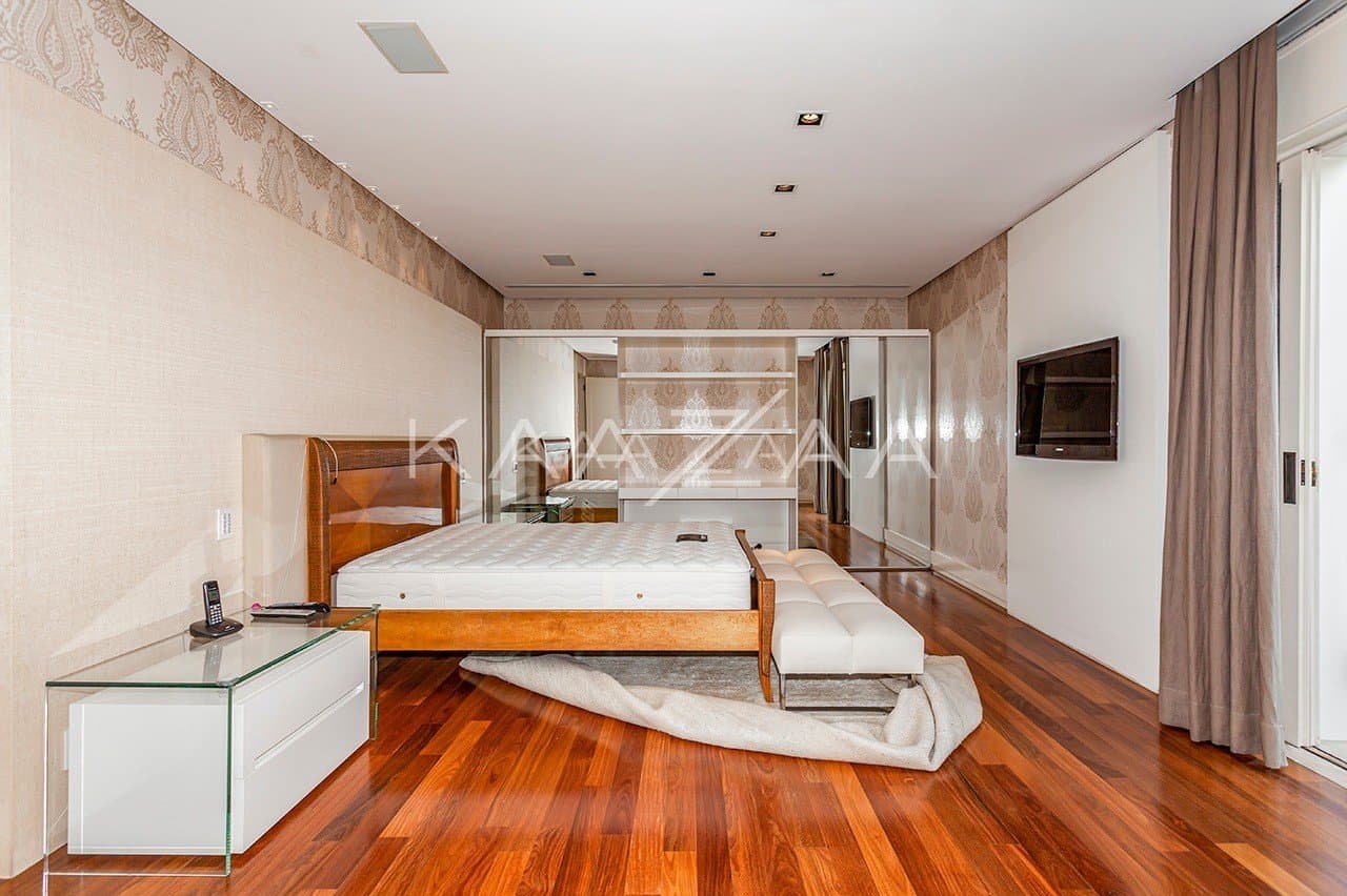 Design clean e acabamentos primorosos nesta casa na Cidade Jardim. - Foto 13