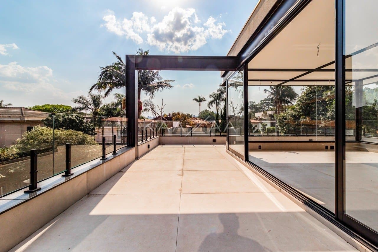 Casa contemporânea com jardim e elevador, no Jardim Paulista. - Foto 51