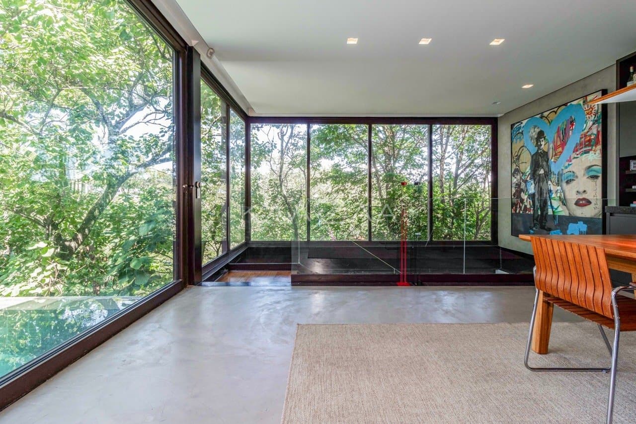 Na mata, no declive: vista e arquitetura extraordinárias na Cidade Jardim - Foto 36