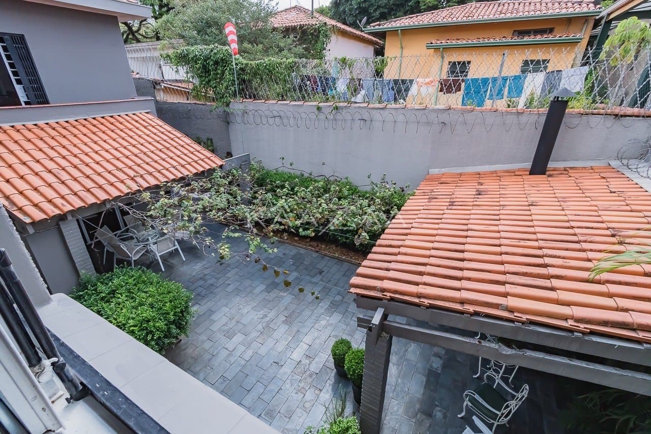 Casa com amplitude e liberdade, para reforma no Jardim Paulistano. - Foto 70
