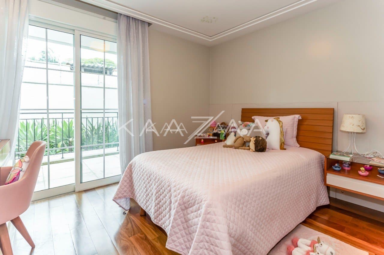 Arquitetura clássica, acabamentos modernos, lazer e descanso. Casa em frente ao Ibirapuera, no Jardim Luzitânia. - Foto 23