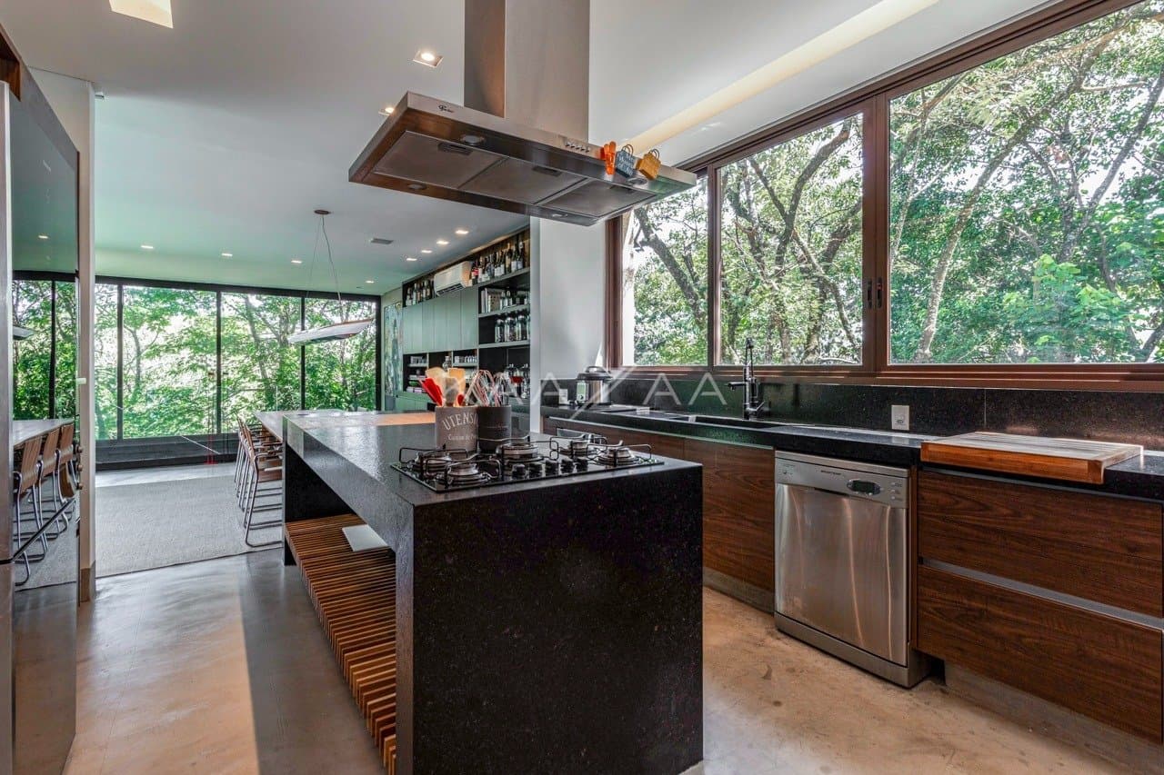 Na mata, no declive: vista e arquitetura extraordinárias na Cidade Jardim - Foto 40