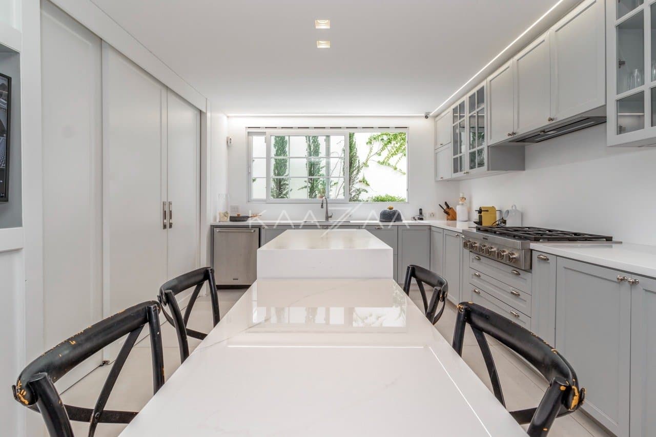 Casa impecável, reformada e com arquitetura de autor no Jardim Paulista. - Foto 33