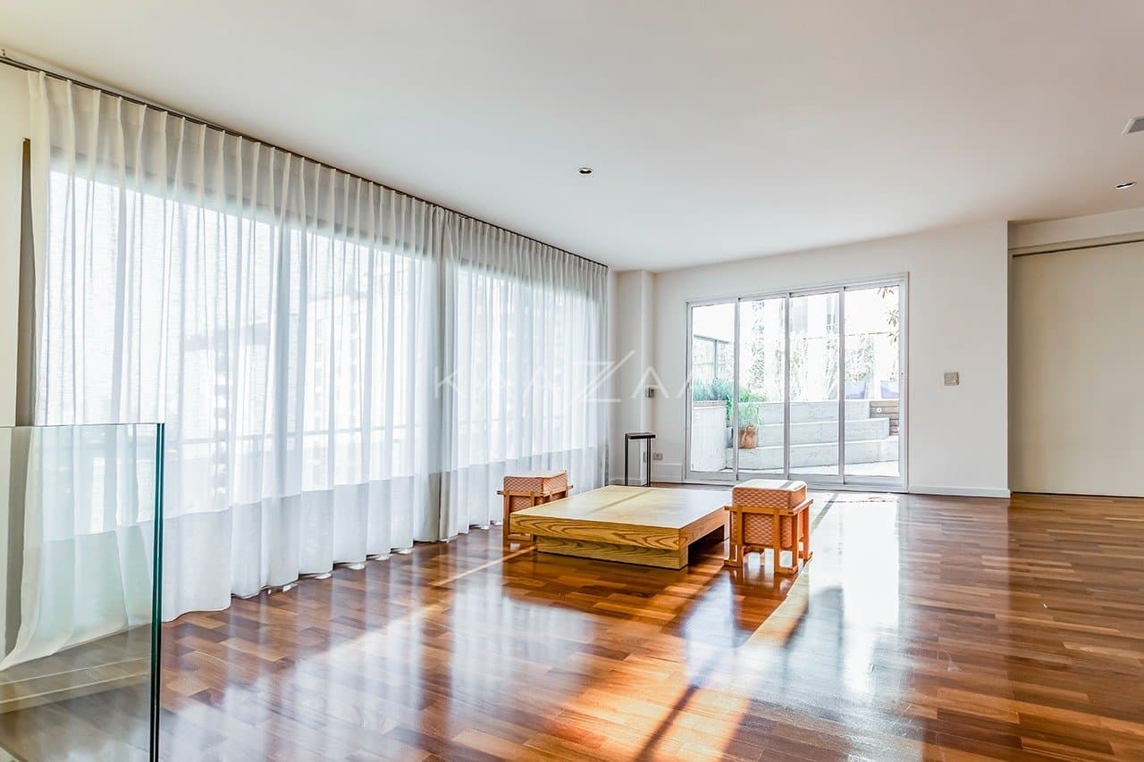 Cobertura com uma linda vista para apreciar, e um terraço delicioso para aproveitar. No Itaim Bibi. - Foto 10