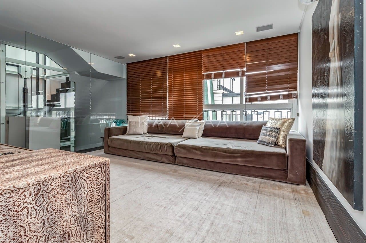 Cobertura Triplex com 4 suítes e lazer no prédio. Em localização cobiçada, na Vila Nova Conceição. - Foto 45