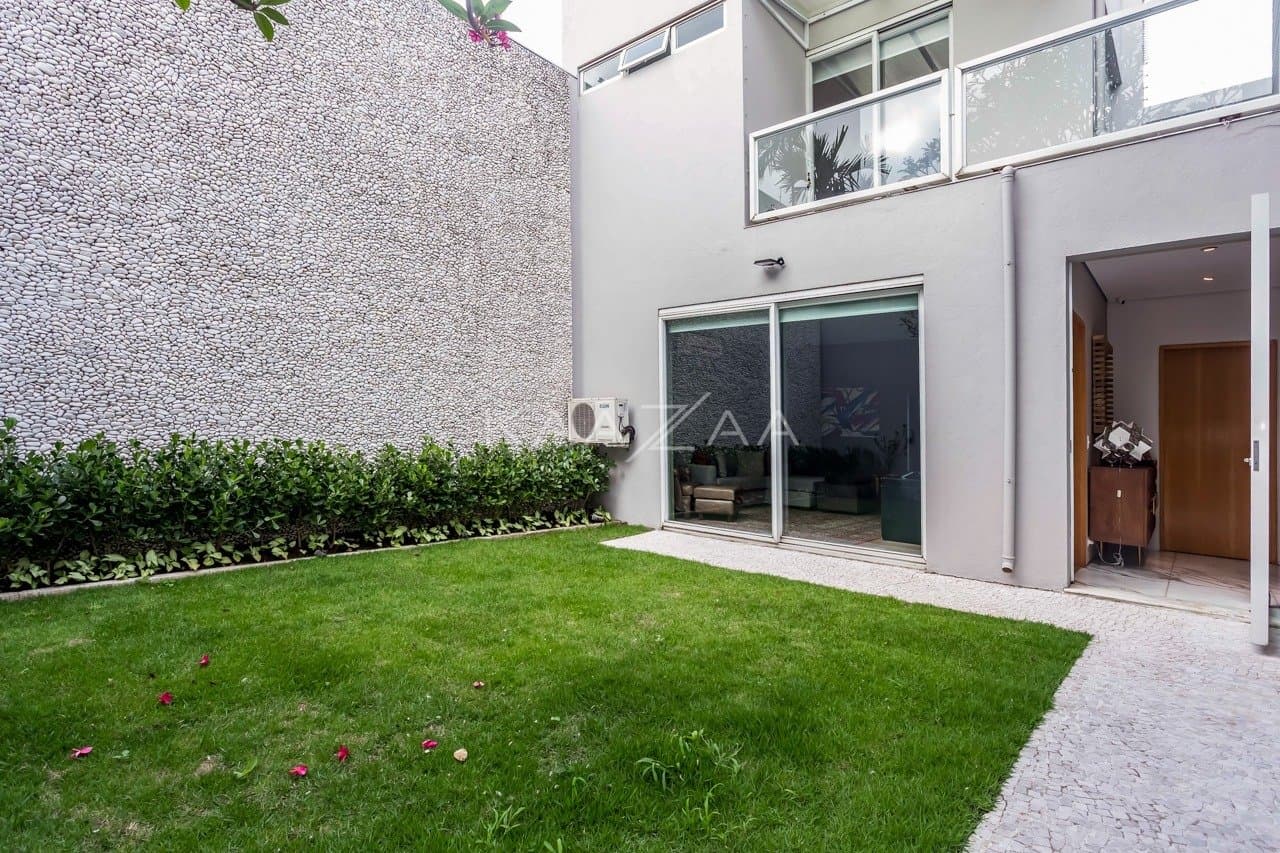 Casa super prática e bem construída. Muita luz natural e tranquilidade no Jardim Europa. - Foto 15