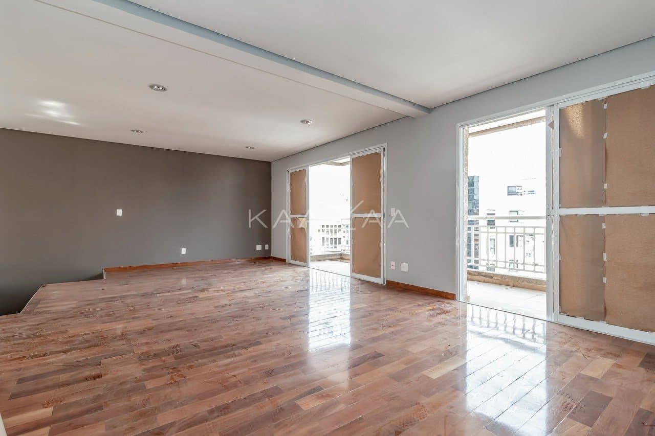 Reformada para te receber. Cobertura duplex com vista livre em Moema. - Foto 38