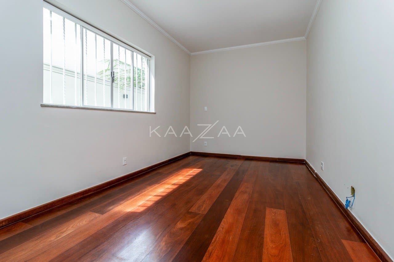 Casa confortável com terraço, em rua tranquila no Jardim Paulista. - Foto 23
