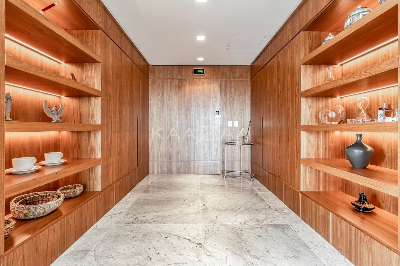 Equilíbrio entre arquitetura e design são o charme deste apartamento em Cidade Jardim. - Foto 5