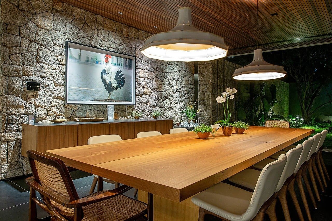 Contemporânea e toda mobiliada: casa com ambientes livres e jardim magnífico em rua fechada em Alto de Pinheiros. - Foto 42