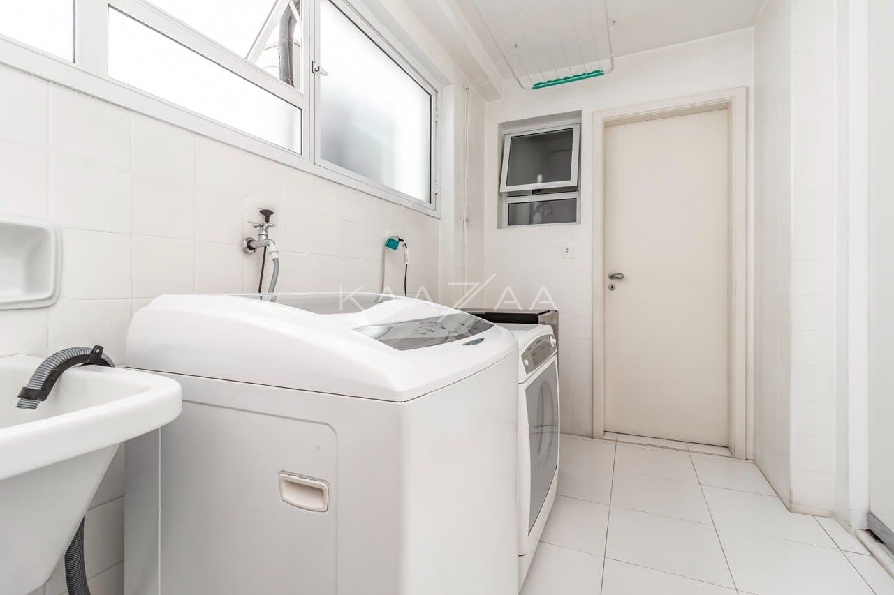 Apartamento reformado, ótima planta e muita luz natural. No miolo do Jardins. - Foto 13