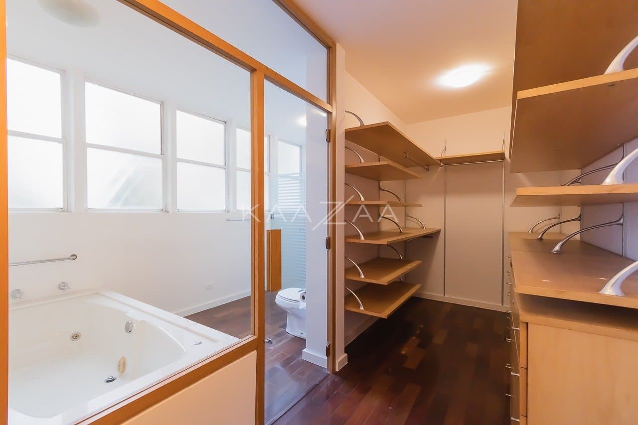 Em uma localização incrível no Jardins, venha viver neste apartamento em prédio icônico. - Foto 35