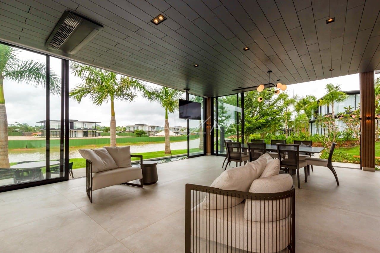 Puro charme e elegância. Casa espetacular em frente ao lago na Fazenda Boa Vista. - Foto 17