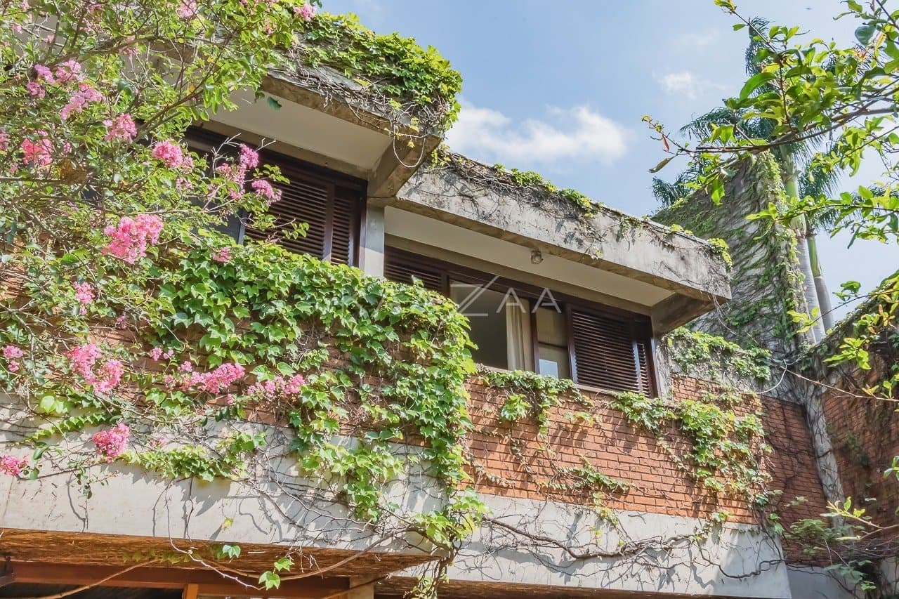 Viver em tranquilidade sem sair de São Paulo. Casa com ares de campo, em Cidade Jardim. - Foto 12