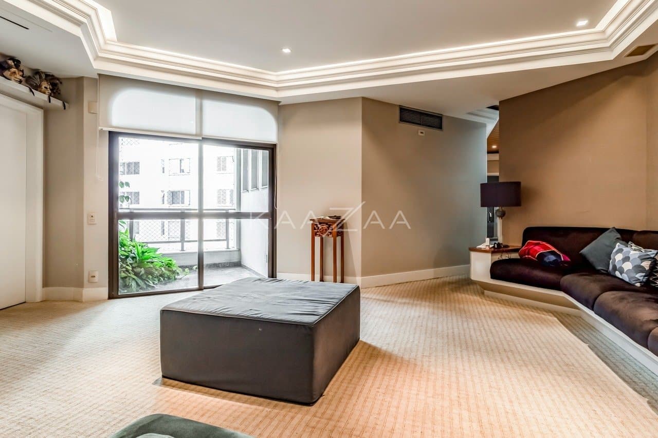No coração dos Jardins, possibilidades se abrem em um apartamento nobre e funcional. - Foto 15