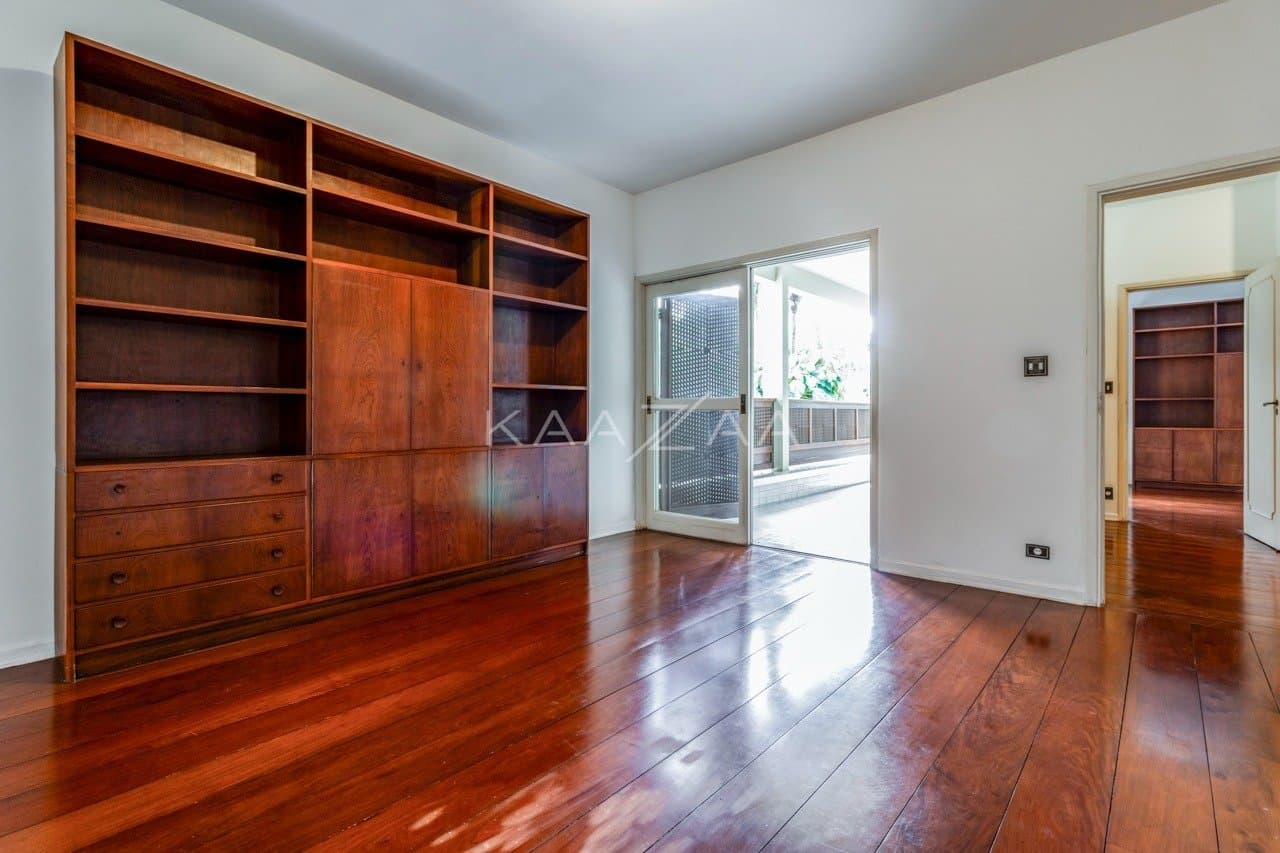 Casa cheia de estilo e completa em conforto, no Jardim América. - Foto 18