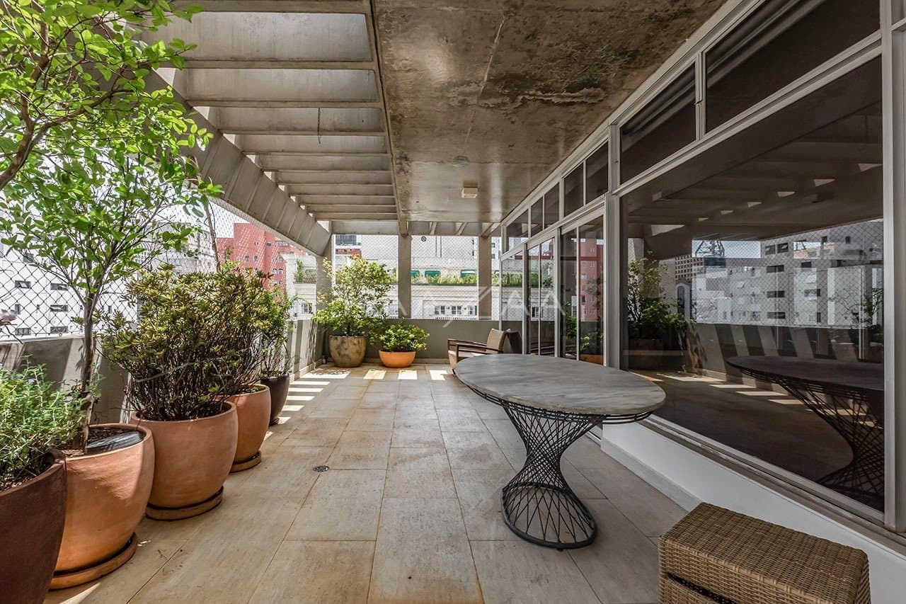 Adorável cobertura no Jardim Paulista, ensolarada e com acabamentos descolados. - Foto 10