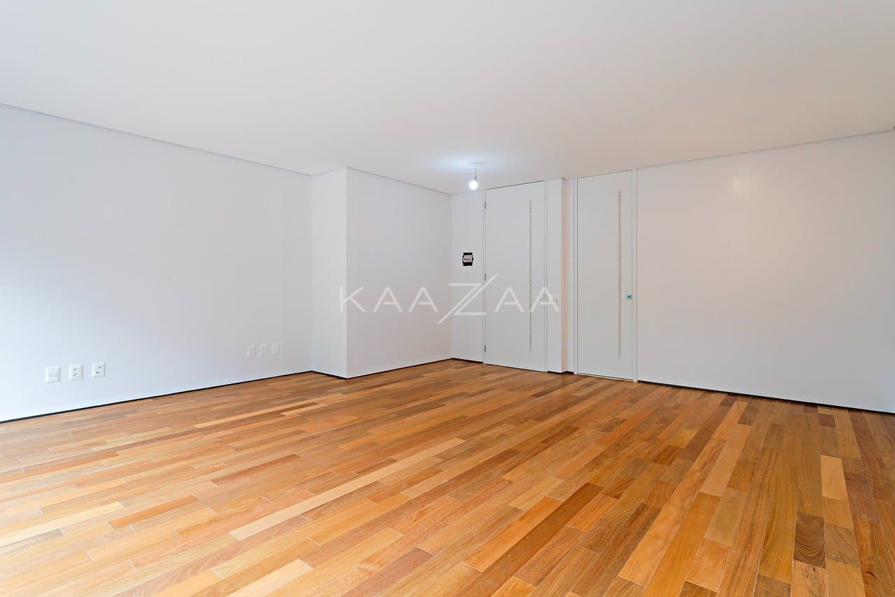 Casa nova contemporânea em rua fechada próxima aos Clubes Pinheiros, Hebraica e Shopping Iguatemi - Foto 22