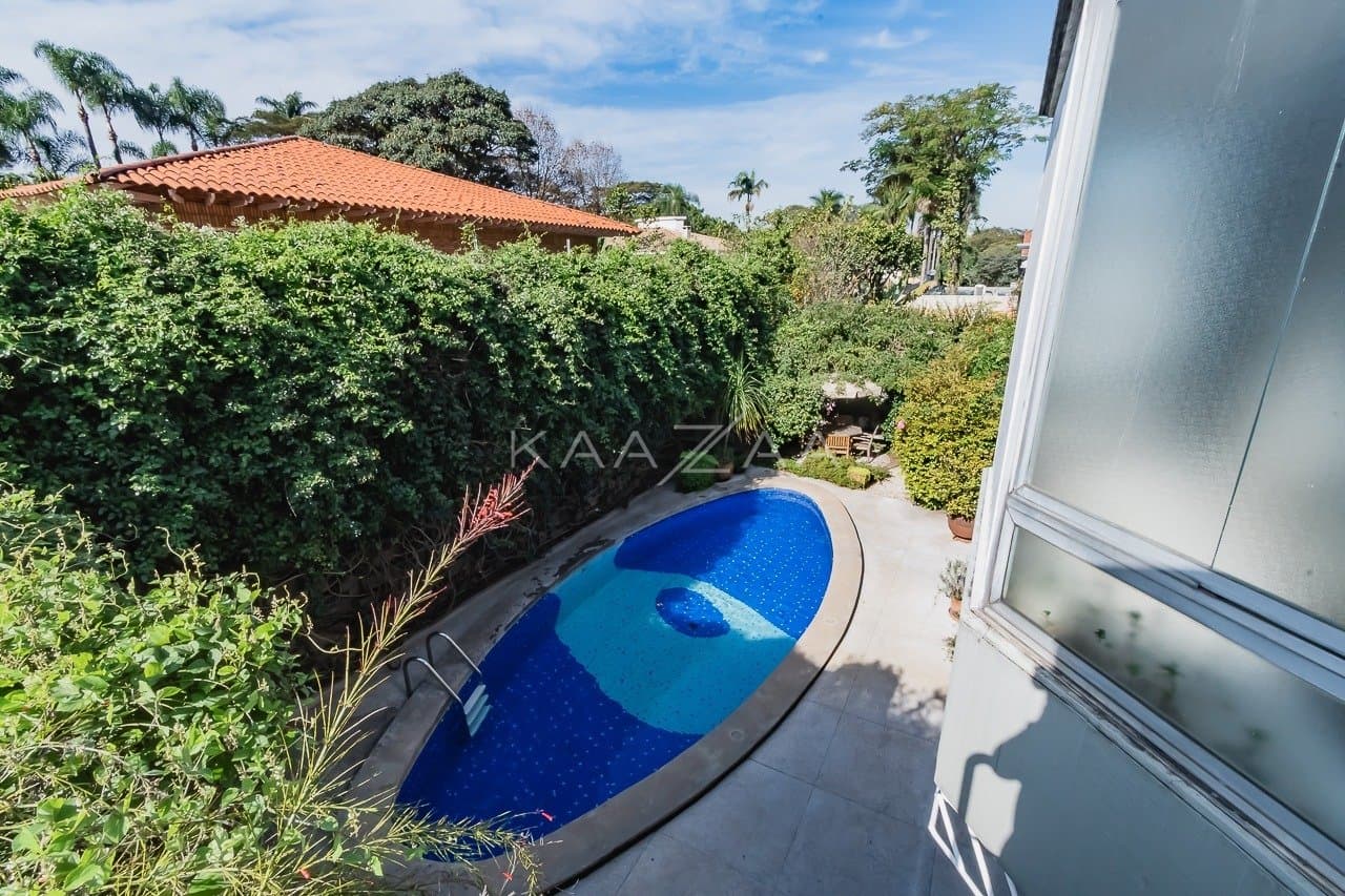 Casa espaçosa com 555 m² de bem-estar em Alto de Pinheiros, perfeita para receber. - Foto 65