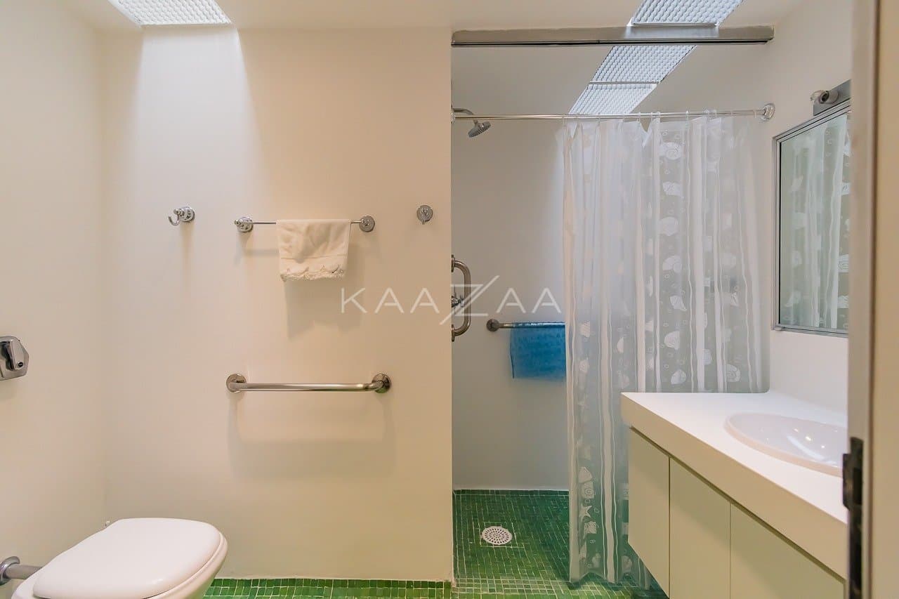 Casa espaçosa com 555 m² de bem-estar em Alto de Pinheiros, perfeita para receber. - Foto 48