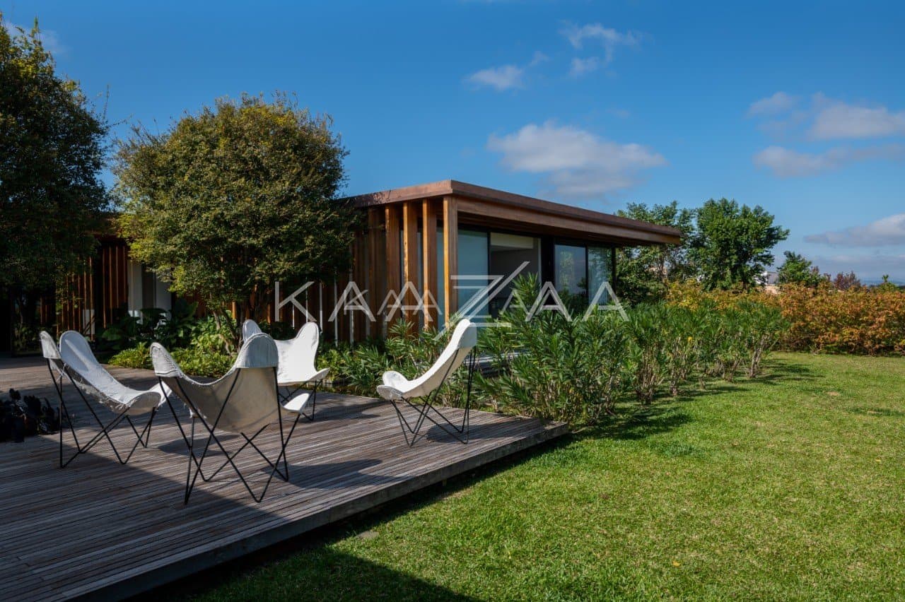 Luz, arquitetura, sofisticação: uma casa modelo na Quinta da Baroneza - Foto 29