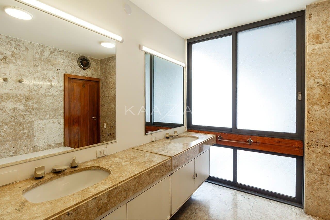Amplitude e elegância nesta casa em Cidade Jardim. - Foto 28