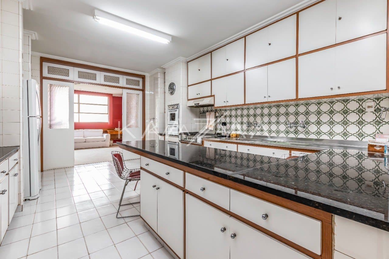 Apartamento com vista estonteante, rodeado de árvores. Lindenberg em uma das regiões mais nobres de SP, no Jardim Europa. - Foto 19