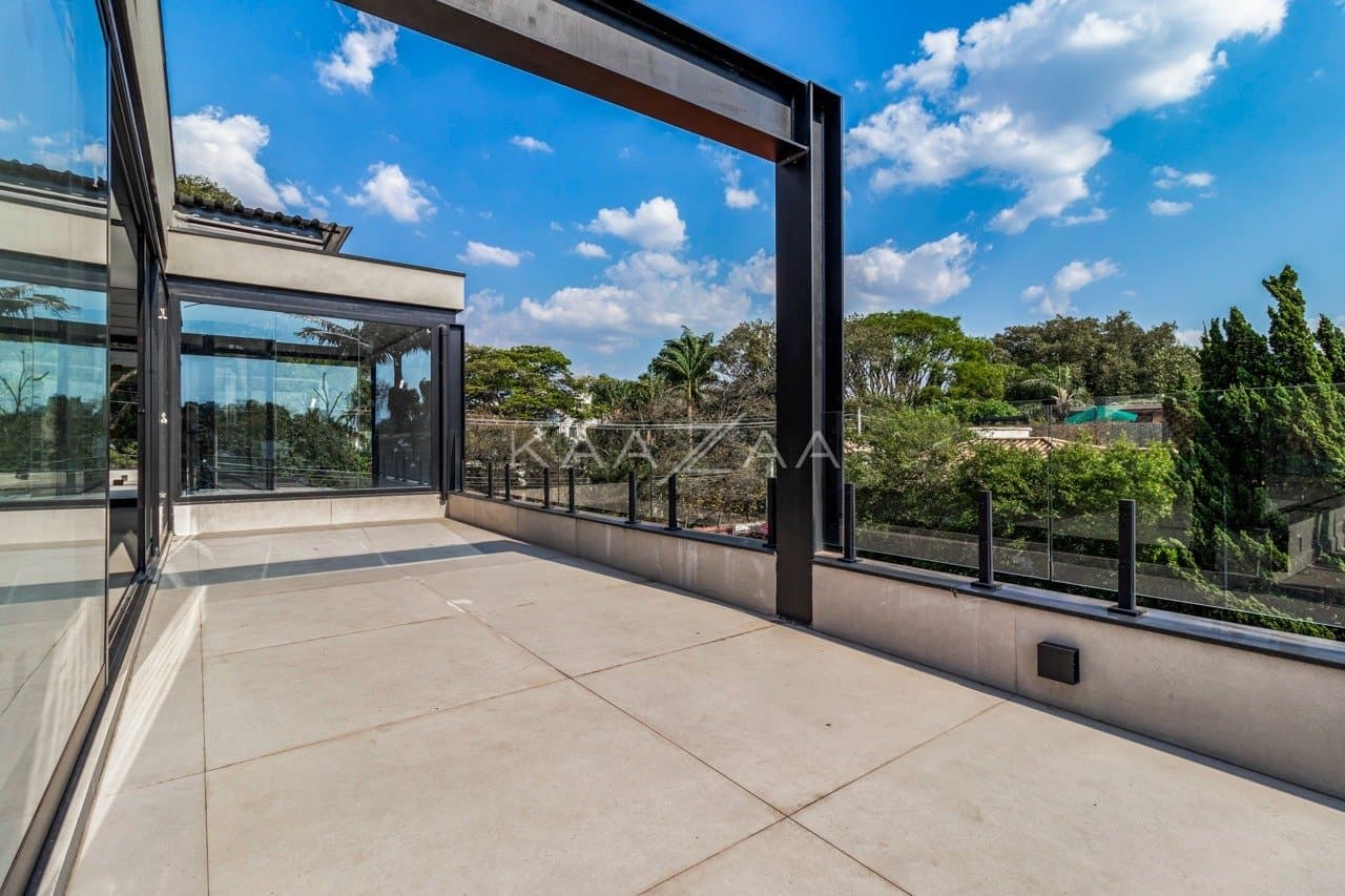 Casa contemporânea com jardim e elevador, no Jardim Paulista. - Foto 52