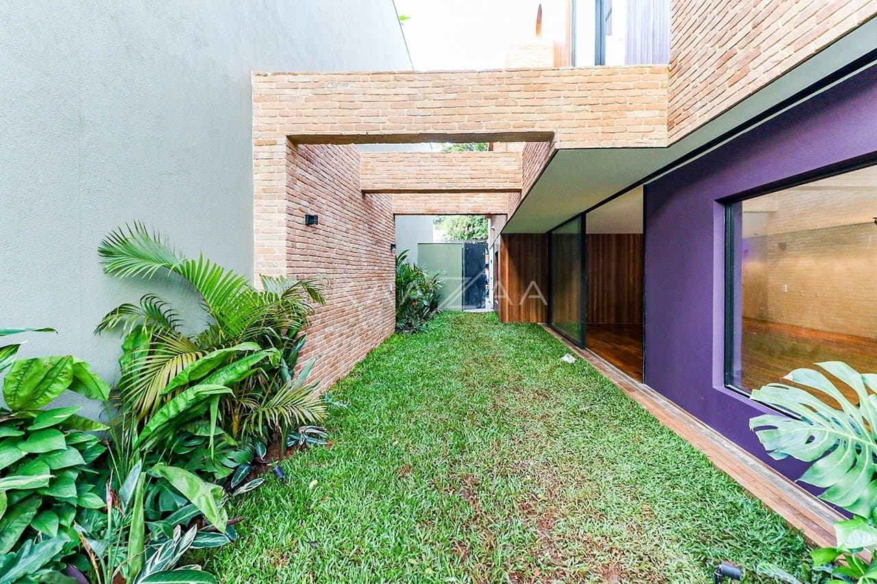Design único e espaços cheios de personalidade nesta casa autoral no Jardim Paulista. - Foto 17