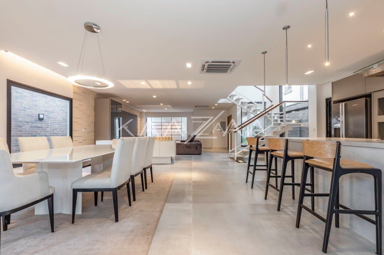 Pronta para entrar e morar, essa casa nova e sossegada fica em rua tranquila no Jardim Paulistano. - Foto 10