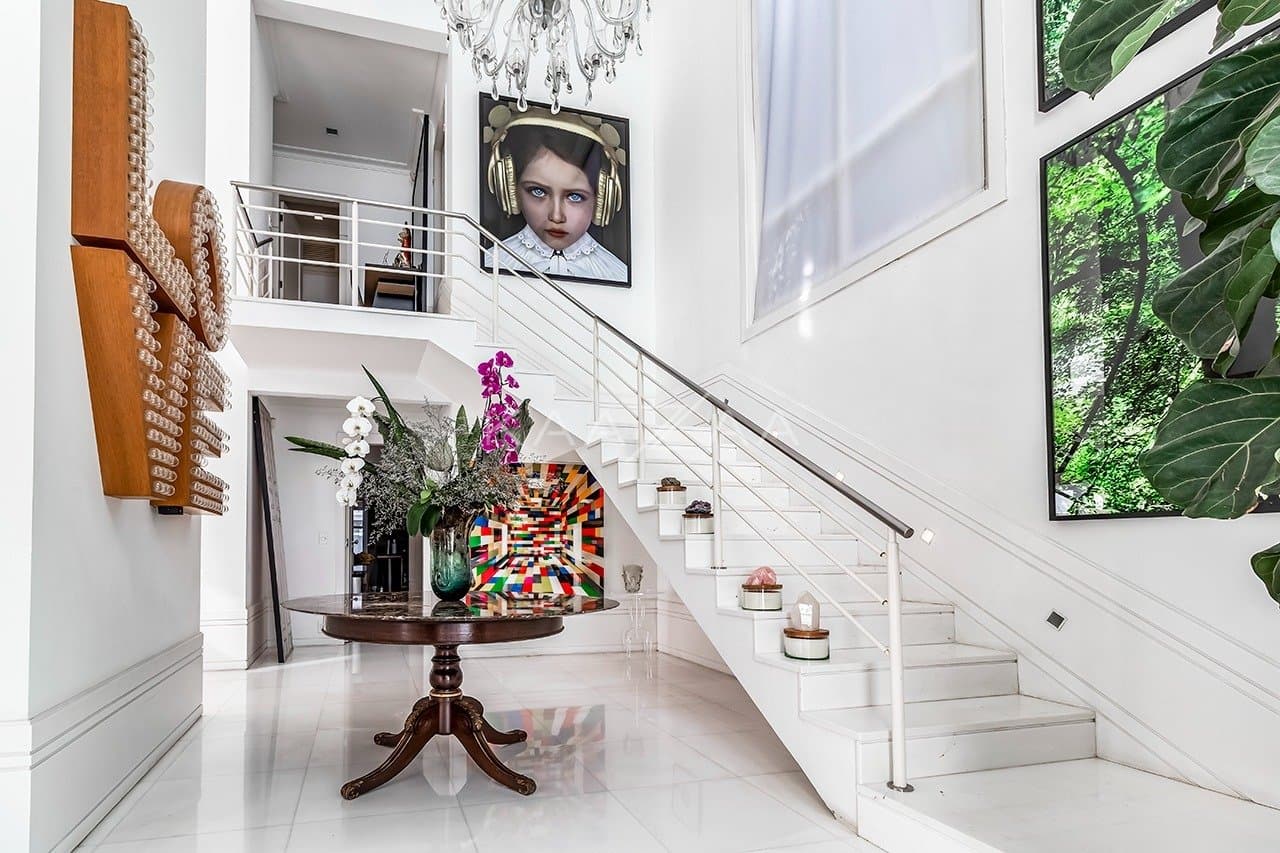 Entre o clássico e o moderno, o tom perfeito da elegância. Casa no Jardim Guedala. - Foto 32