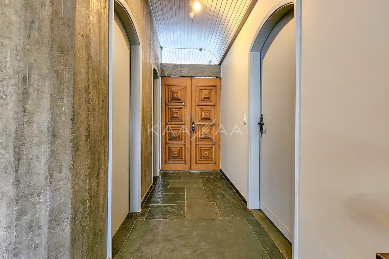 Para viver com tranquilidade e segurança: casa super aprazível em rua fechada no Real Parque. - Foto 35