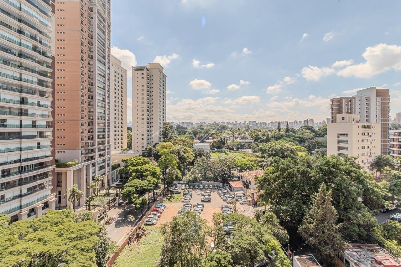 Estilo de vida confortável com lazer no prédio e tudo ao seu favor neste apartamento em Moema. - Foto 11