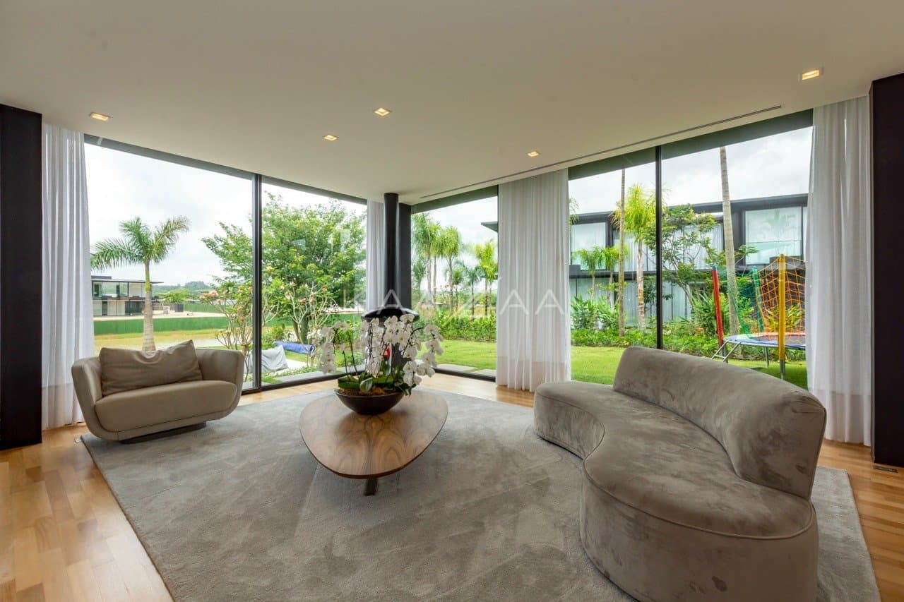 Puro charme e elegância. Casa espetacular em frente ao lago na Fazenda Boa Vista. - Foto 6