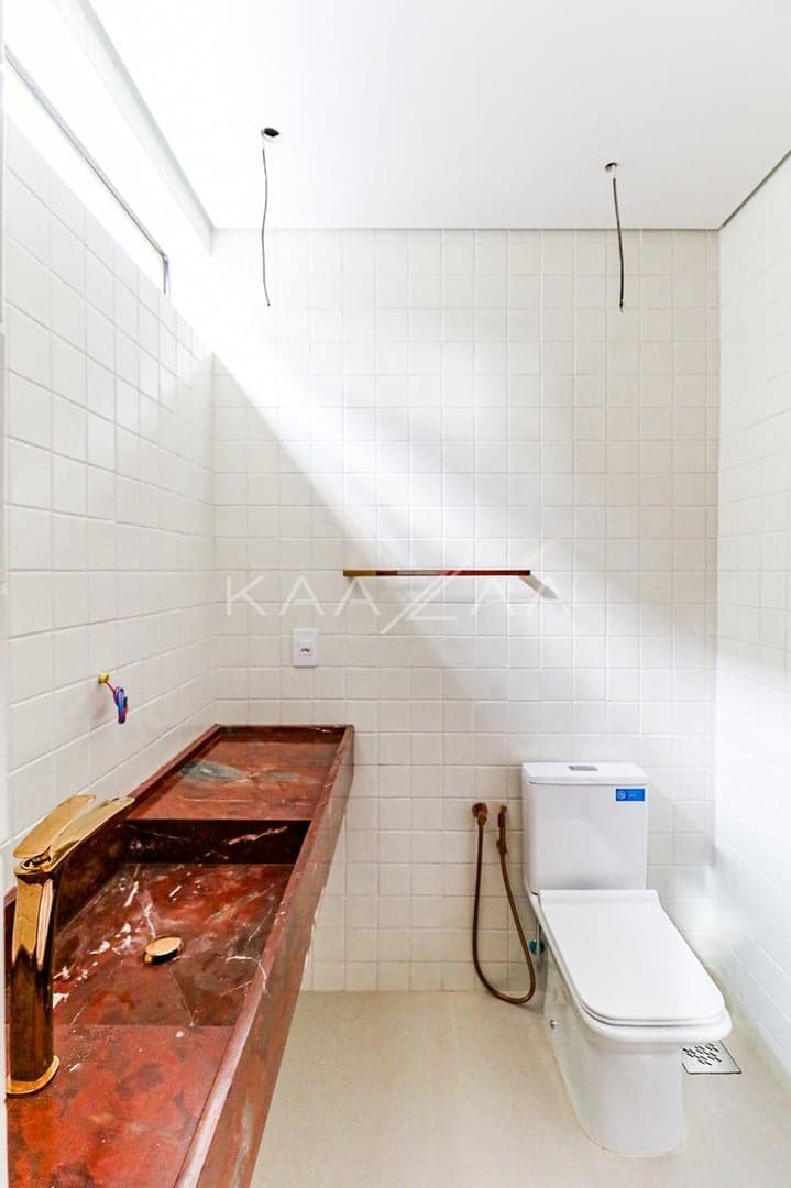 Design único e espaços cheios de personalidade nesta casa autoral no Jardim Paulista. - Foto 67