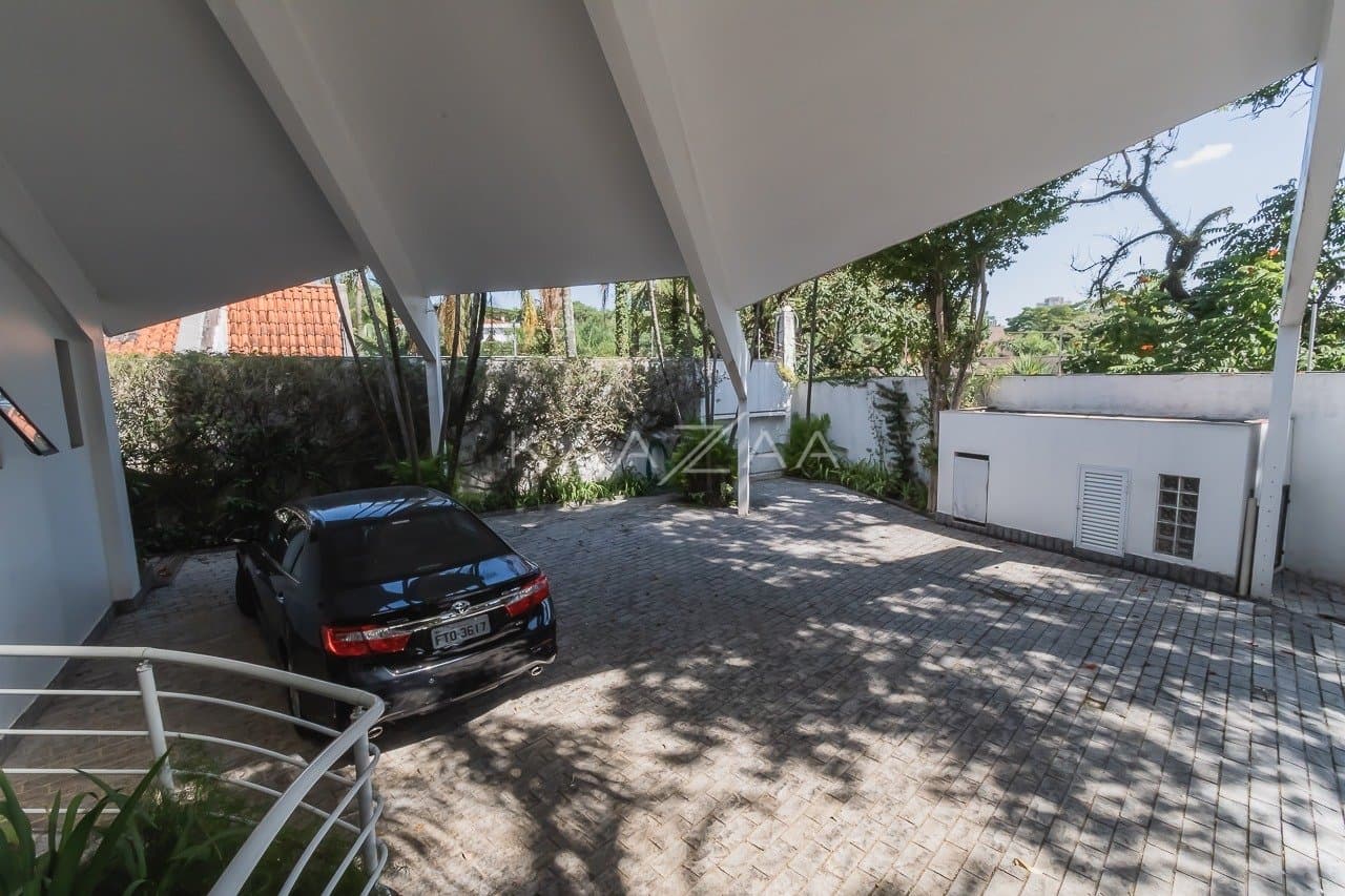 Casa com ares frescos, paisagismo e muita tranquilidade. Uma planta inigualável, no Jardim Guedala. - Foto 83