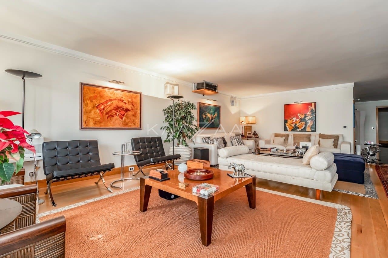 Apartamento aprazível para viver rodeado de comodidades. Localização cobiçada Jardins. - Foto 8