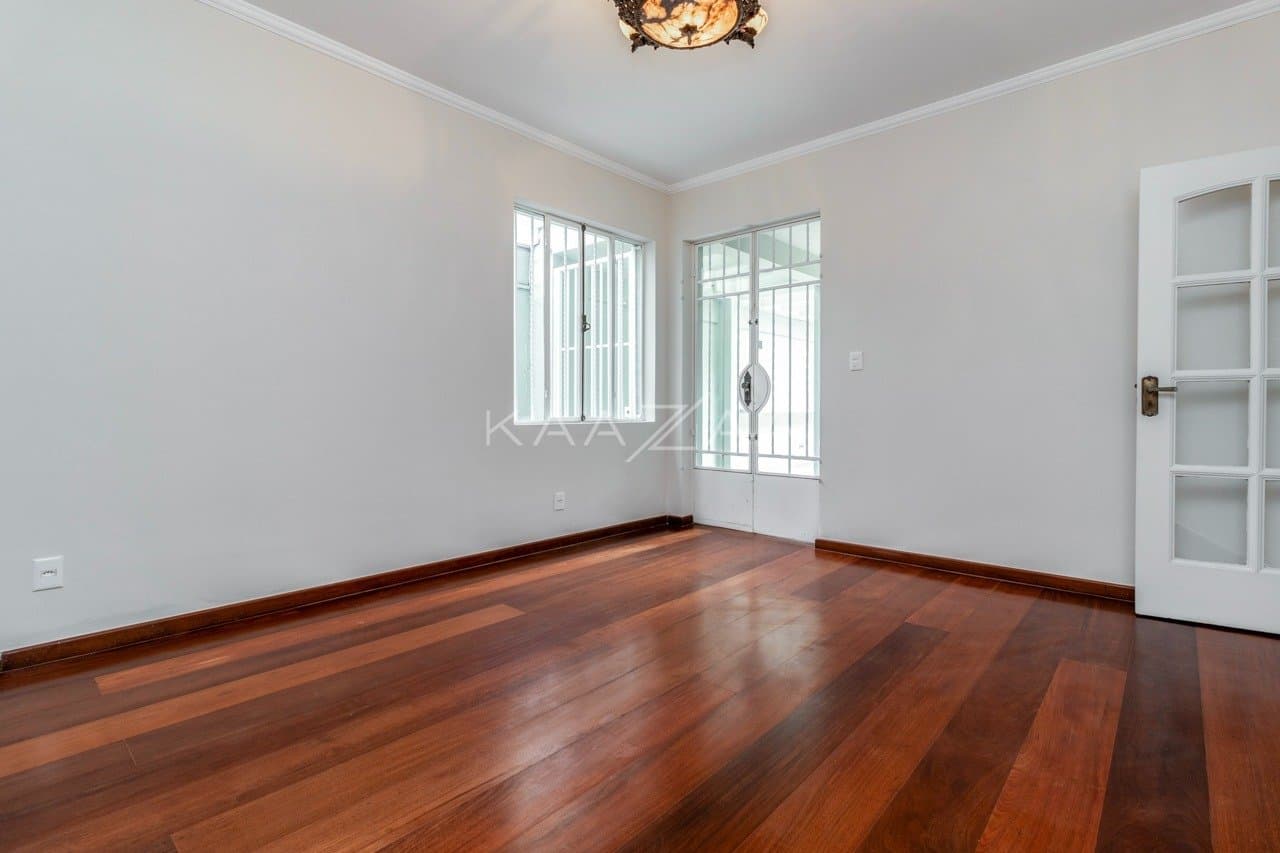 Casa confortável com terraço, em rua tranquila no Jardim Paulista. - Foto 9