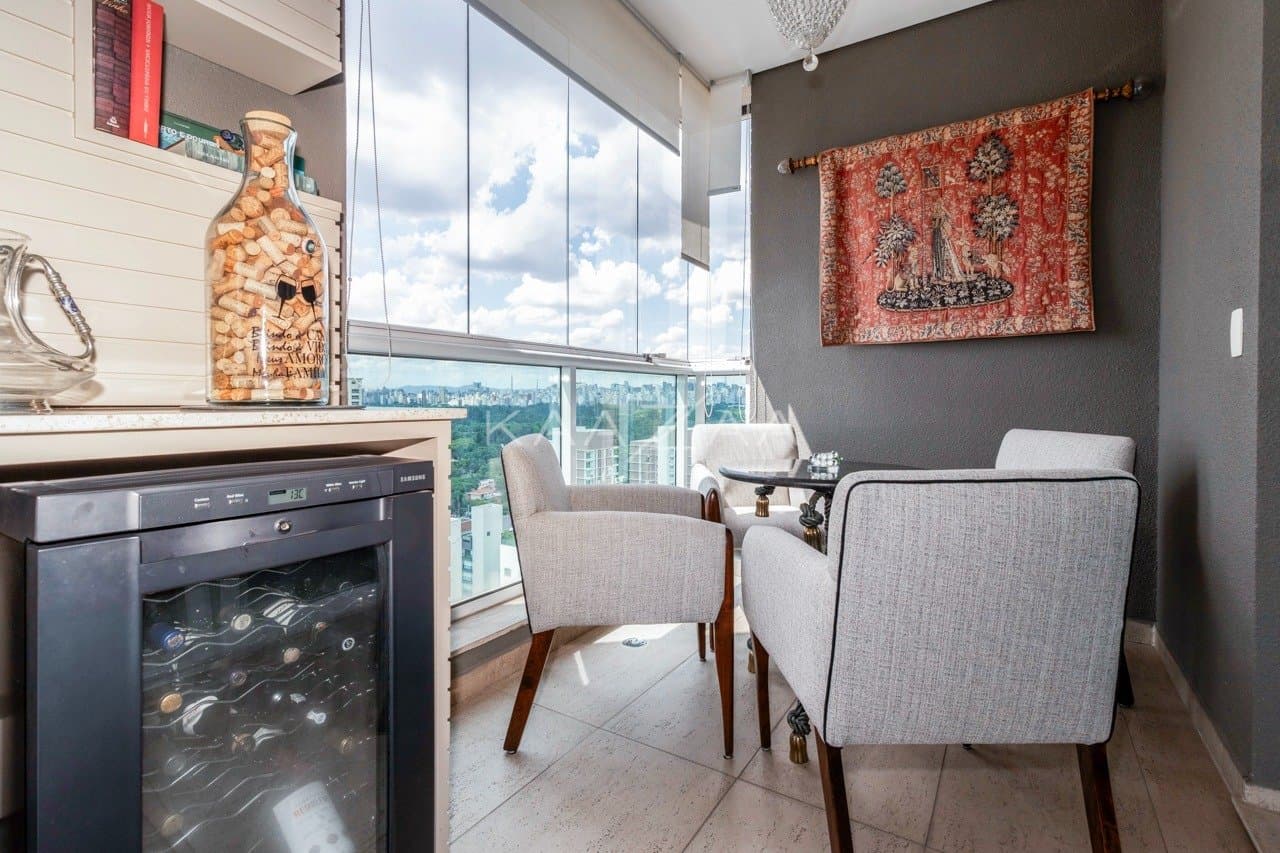 Rodeado de elegância, este apartamento em Moema tem localização cobiçada ao lado do Parque Ibirapuera. - Foto 27