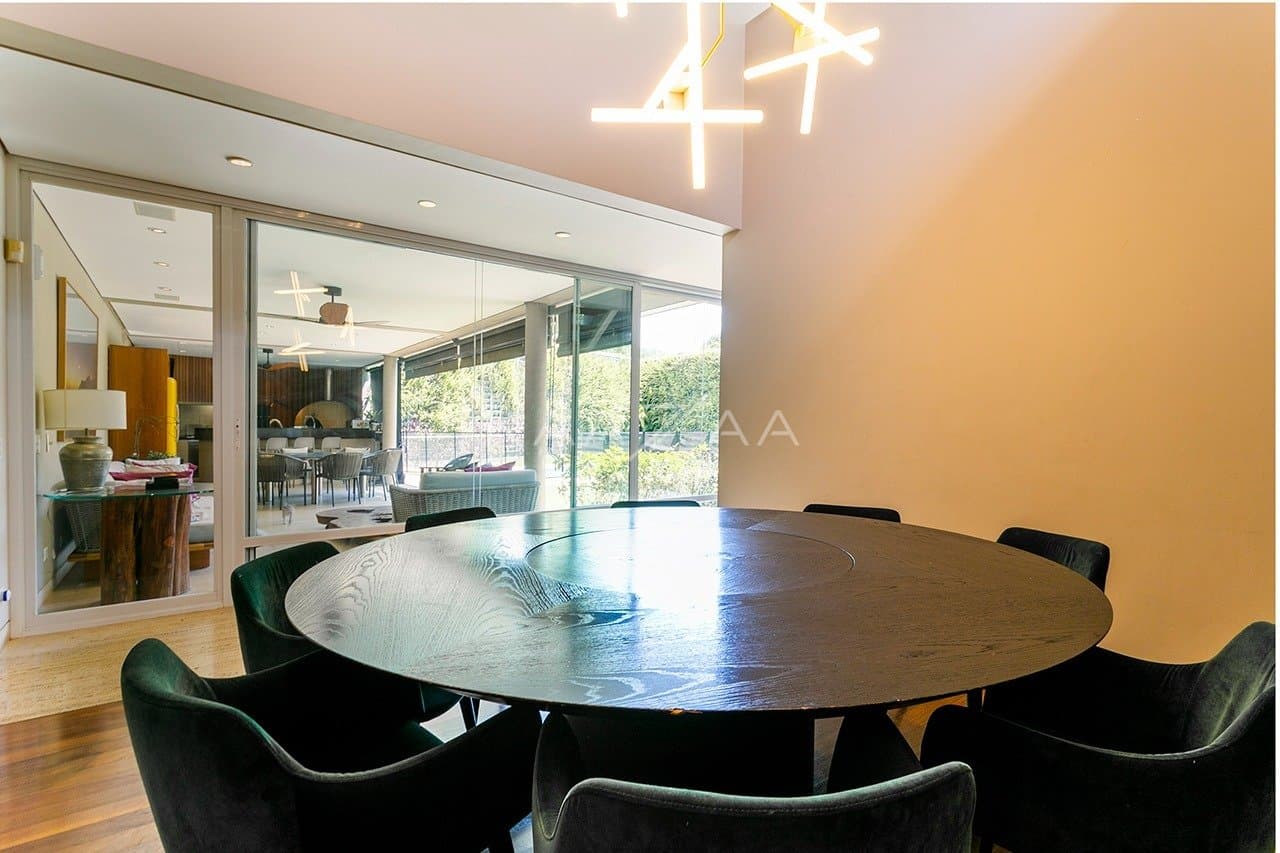 Casa com clima incrível, ótimo espaço de lazer e jardim ensolarado, no bairro Boaçava. - Foto 19