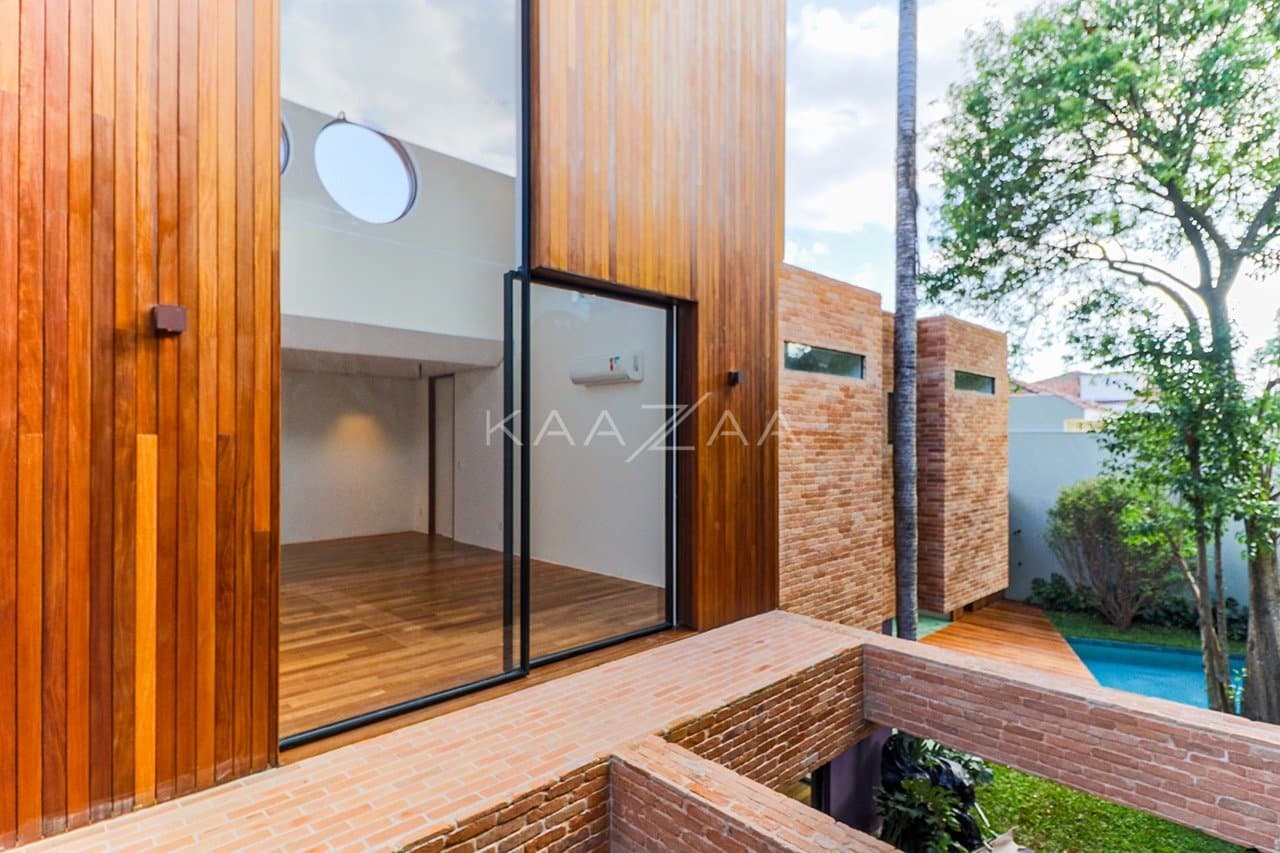 Design único e espaços cheios de personalidade nesta casa autoral no Jardim Paulista. - Foto 57