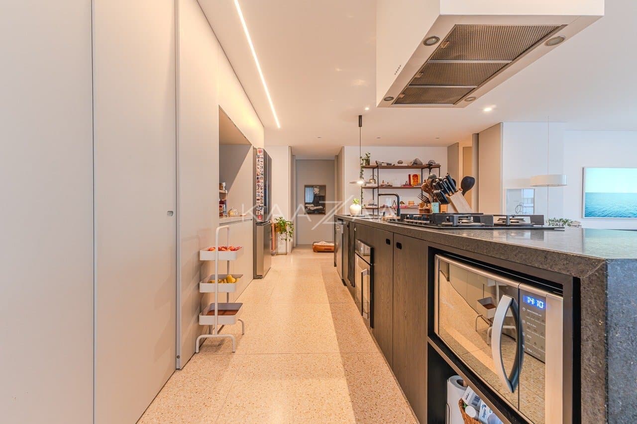 Este apartamento em edifício projetado pela Idea Zarvos te aguarda para uma vida de ótimas experiências em Pinheiros. - Foto 15
