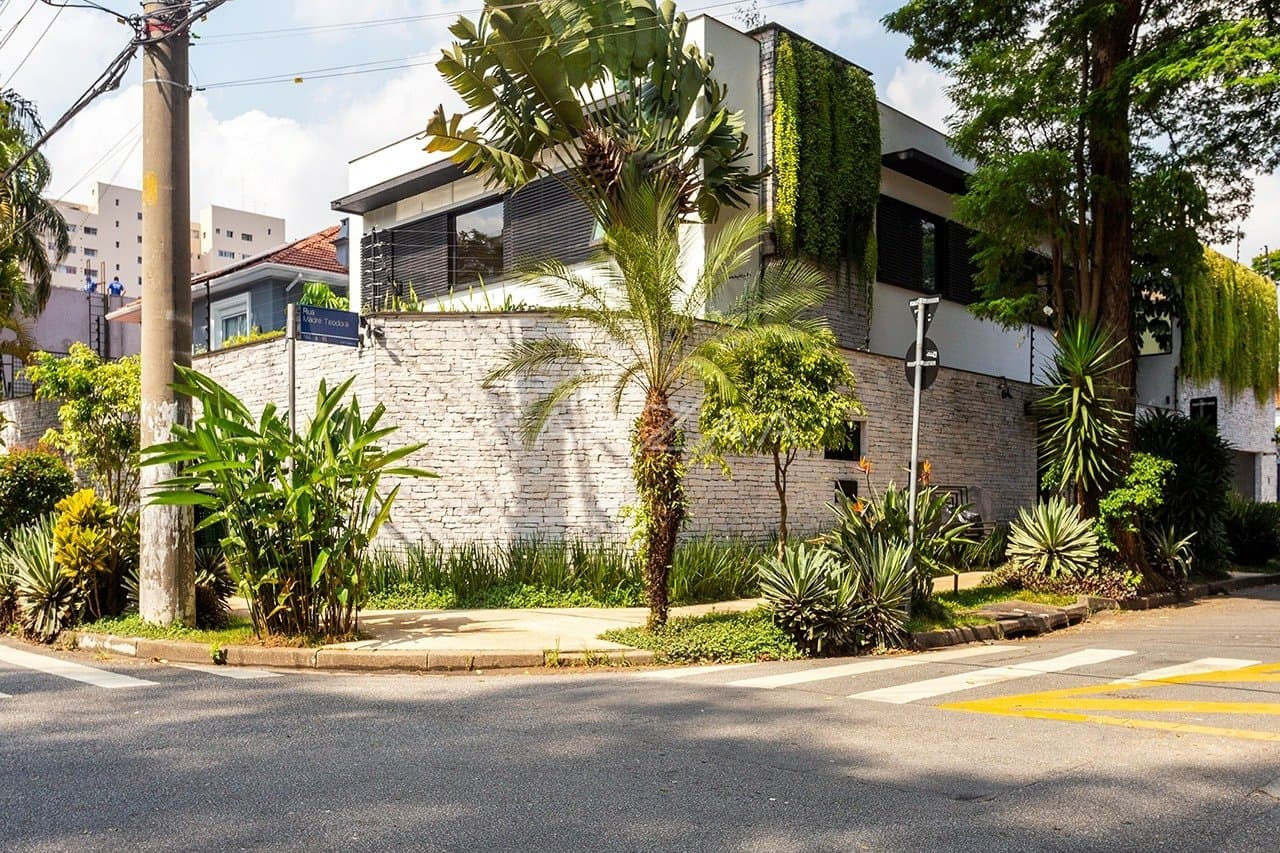 Primor e sofisticação com acabamentos impecáveis. Casa incrível no Jardim Paulista. - Foto 37