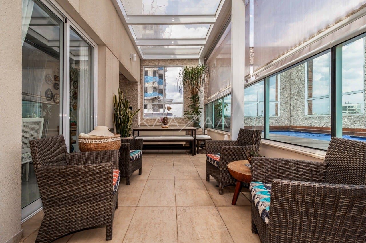 Rodeado de elegância, este apartamento em Moema tem localização cobiçada ao lado do Parque Ibirapuera. - Foto 6