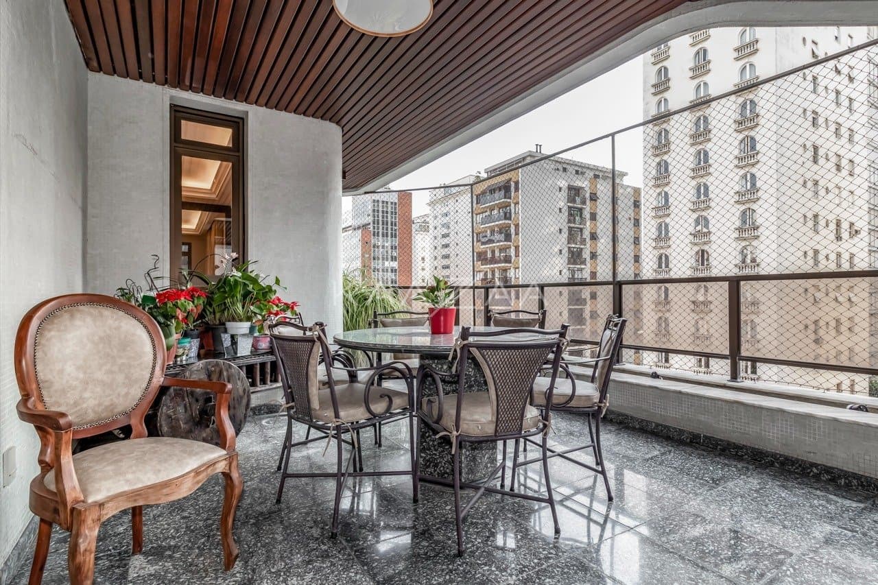 No coração dos Jardins, possibilidades se abrem em um apartamento nobre e funcional. - Foto 10