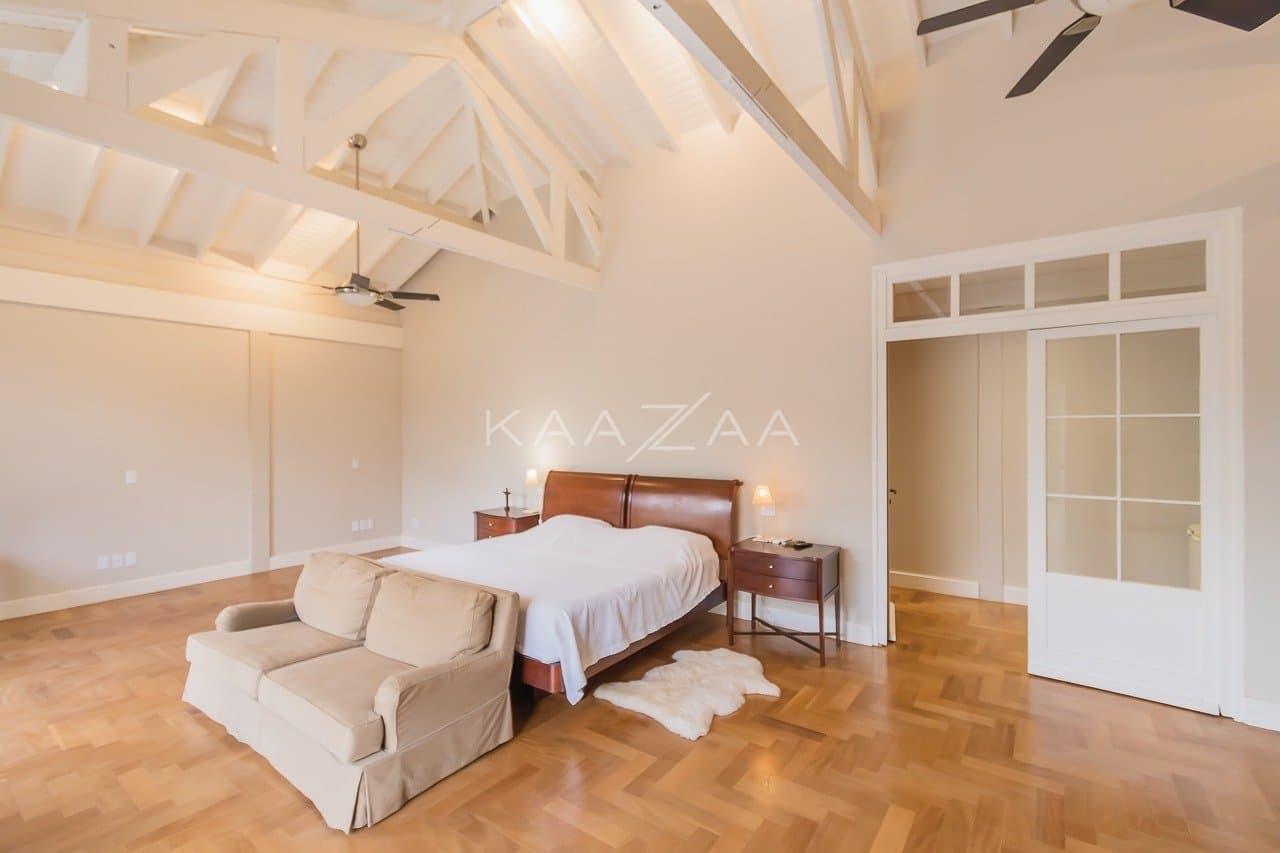 Linda paisagem e ares coloniais são o charme desta casa no condomínio Quinta da Baroneza. - Foto 68